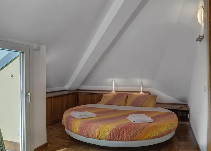 Il Colombe 4* Barzanò
