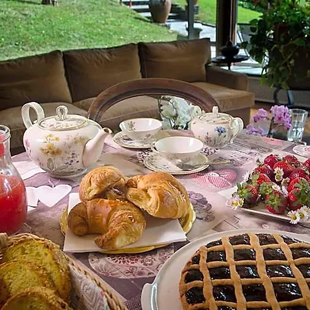 Il Colombé Bed & Breakfast Barzanò